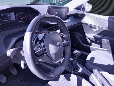 Peugeot 208 BlueHDi 100 Active 75 kW (100 CV) 7 Peugeot 208 BlueHDi 100 Active 75 kW (100 CV) 7