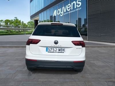 Volkswagen Tiguan Life 1.4 TSI eHybrid 180 kW (245 CV) DSG 5 Volkswagen Tiguan Life 1.4 TSI eHybrid 180 kW (245 CV) DSG 5