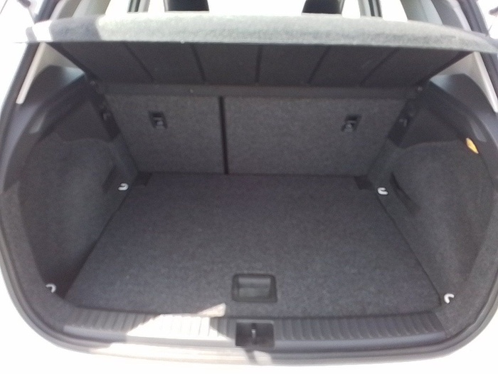 SEAT Arona 1.0 TSI Ecomotive Style Edition 85 kW (115 CV) Vehículo usado en Madrid SEAT Arona 1.0 TSI Ecomotive Style Edition 85 kW (115 CV) Vehículo usado en Madrid