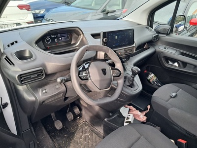 Peugeot Partner Furgon BlueHDi 100 Standard 600kg 75 kW (102 CV) 7 Peugeot Partner Furgon BlueHDi 100 Standard 600kg 75 kW (102 CV) 7