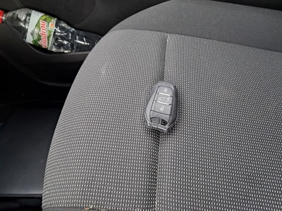 Peugeot Partner Furgon BlueHDi 100 Standard 600kg 75 kW (102 CV) 15 Peugeot Partner Furgon BlueHDi 100 Standard 600kg 75 kW (102 CV) 15