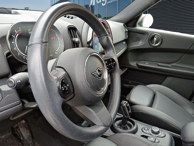 MINI MINI Countryman Cooper 100 kW (136 CV) 7 MINI MINI Countryman Cooper 100 kW (136 CV) 7