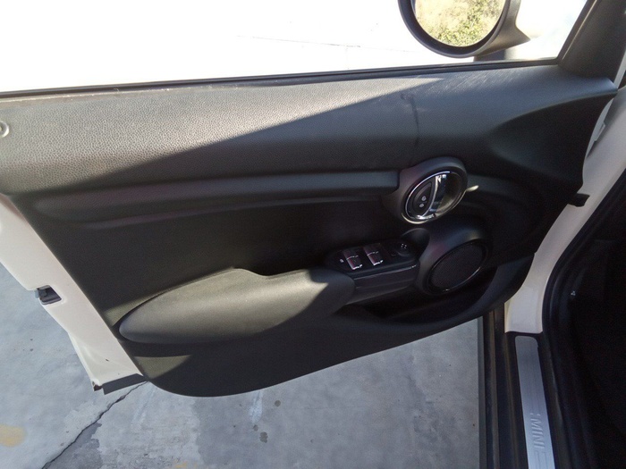 MINI MINI 5 Puertas One 75 kW (102 CV) Vehículo usado en Madrid MINI MINI 5 Puertas One 75 kW (102 CV) Vehículo usado en Madrid