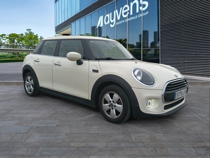 MINI MINI 5 Puertas One 75 kW (102 CV) Vehículo usado en Madrid MINI MINI 5 Puertas One 75 kW (102 CV) Vehículo usado en Madrid