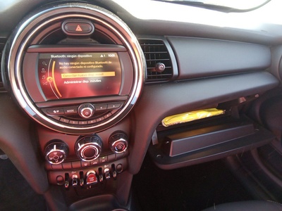 MINI MINI 5 Puertas One 75 kW (102 CV) 12 MINI MINI 5 Puertas One 75 kW (102 CV) 12