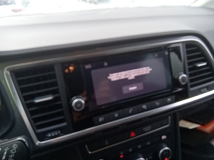 SEAT Ateca 1.0 TSI S&S Style XM 81 kW (110 CV) Vehículo usado en Madrid SEAT Ateca 1.0 TSI S&S Style XM 81 kW (110 CV) Vehículo usado en Madrid