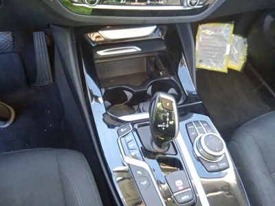 BMW X4 xDrive20d 140 kW (190 CV) 13 BMW X4 xDrive20d 140 kW (190 CV) 13