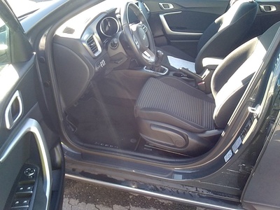 Kia XCeed 1.0 T-GDi Drive 88 kW (120 CV) 12 Kia XCeed 1.0 T-GDi Drive 88 kW (120 CV) 12