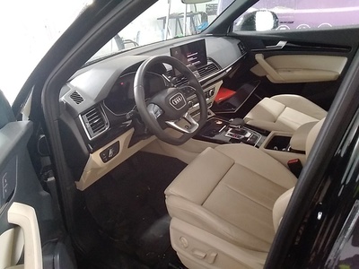 Audi Q5 Sportback TFSIe S line 50 TFSI e quattro-ultra 220 kW (299 CV) 7 Audi Q5 Sportback TFSIe S line 50 TFSI e quattro-ultra 220 kW (299 CV) 7