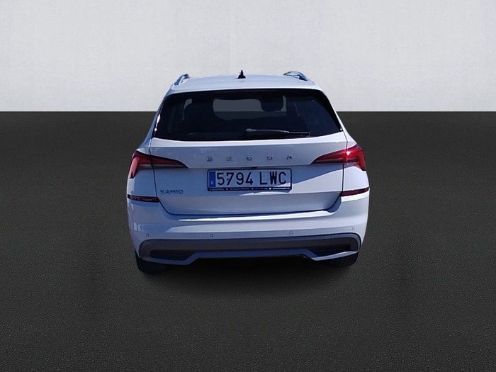 Skoda Kamiq 1.0 TSI Emotion 81 kW (110 CV) Vehículo usado en Madrid Skoda Kamiq 1.0 TSI Emotion 81 kW (110 CV) Vehículo usado en Madrid