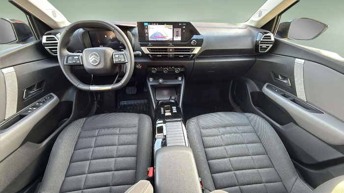 Citroen C4 Collection Hybrid ë-DCS6 107 kW (145 CV) Vehículo usado en Madrid Citroen C4 Collection Hybrid ë-DCS6 107 kW (145 CV) Vehículo usado en Madrid