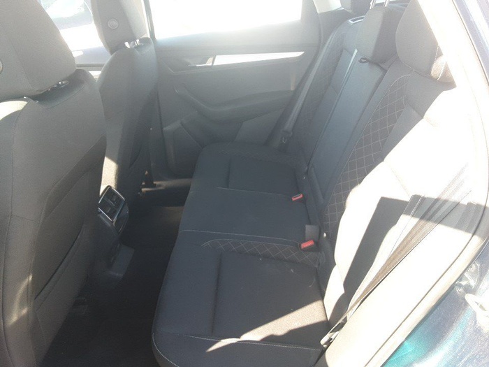 Skoda Karoq 2.0 TDI Ambition 4X4 DSG 110 kW (150 CV) Vehículo usado en Madrid Skoda Karoq 2.0 TDI Ambition 4X4 DSG 110 kW (150 CV) Vehículo usado en Madrid