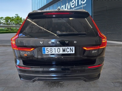 Volvo XC60 B4 D Plus Dark Auto 145 kW (197 CV) 12 Volvo XC60 B4 D Plus Dark Auto 145 kW (197 CV) 12