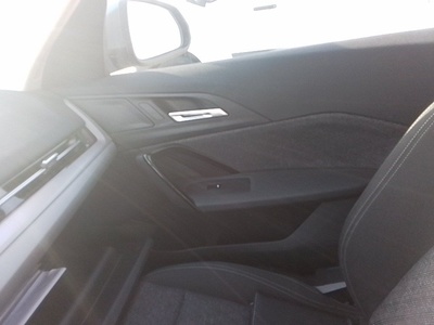 BMW iX1 eDrive20 150 kW (204 CV) 12 BMW iX1 eDrive20 150 kW (204 CV) 12