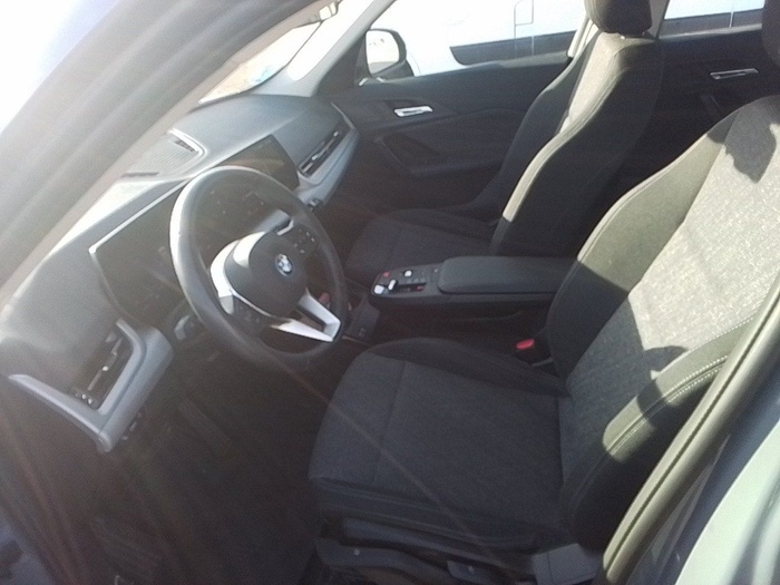 BMW iX1 eDrive20 150 kW (204 CV) Vehículo usado en Madrid BMW iX1 eDrive20 150 kW (204 CV) Vehículo usado en Madrid