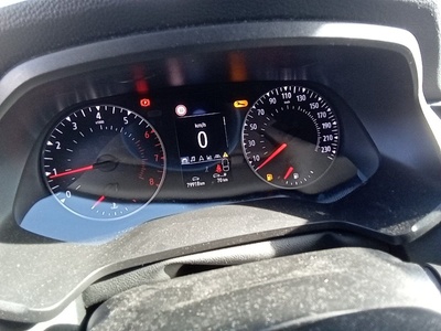 Renault Captur Evolution TCe 66 kW (90 CV) 8 Renault Captur Evolution TCe 66 kW (90 CV) 8