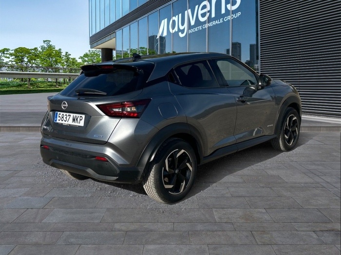 Nissan Juke 1.6 Hybrid N-Connecta Auto 105 kW (143 CV) Vehículo usado en Madrid Nissan Juke 1.6 Hybrid N-Connecta Auto 105 kW (143 CV) Vehículo usado en Madrid