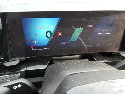 Renault Austral Evolution E-Tech Full Hybrid 147 kW (200 CV) 8 Renault Austral Evolution E-Tech Full Hybrid 147 kW (200 CV) 8