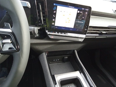 Renault Austral Evolution E-Tech Full Hybrid 147 kW (200 CV) 10 Renault Austral Evolution E-Tech Full Hybrid 147 kW (200 CV) 10