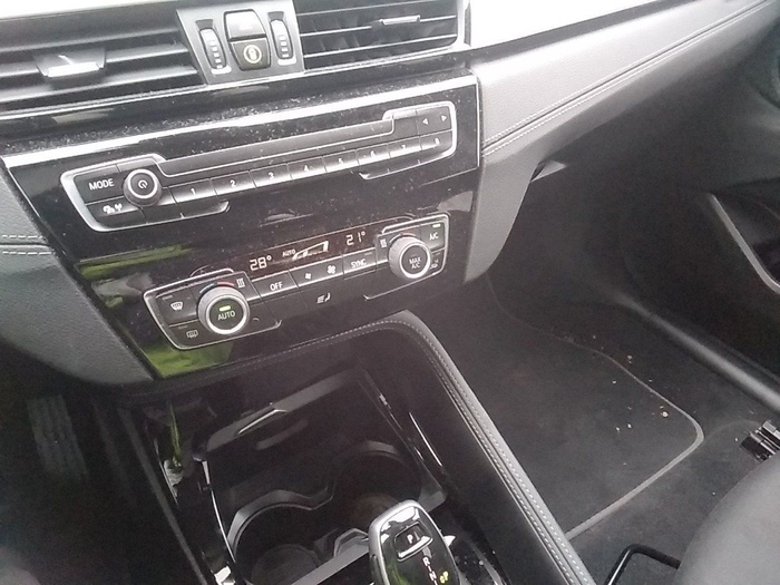 BMW X2 sDrive18d 110 kW (150 CV) Vehículo usado en Madrid BMW X2 sDrive18d 110 kW (150 CV) Vehículo usado en Madrid