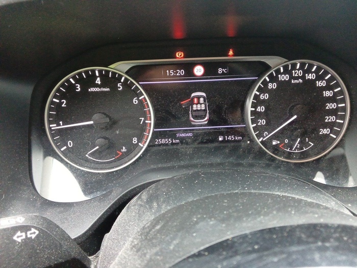 Nissan Qashqai DIG-T 140 mHEV Acenta 4x2 103 kW (140 CV) Vehículo usado en Madrid Nissan Qashqai DIG-T 140 mHEV Acenta 4x2 103 kW (140 CV) Vehículo usado en Madrid