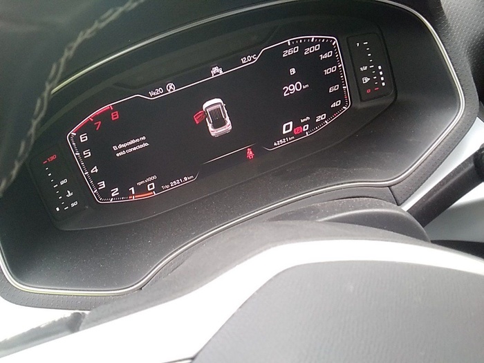 SEAT Arona 1.0 TSI Style 81 kW (110 CV) Vehículo usado en Madrid SEAT Arona 1.0 TSI Style 81 kW (110 CV) Vehículo usado en Madrid