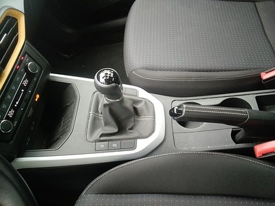 SEAT Arona 1.0 TSI Style 81 kW (110 CV) 11 SEAT Arona 1.0 TSI Style 81 kW (110 CV) 11