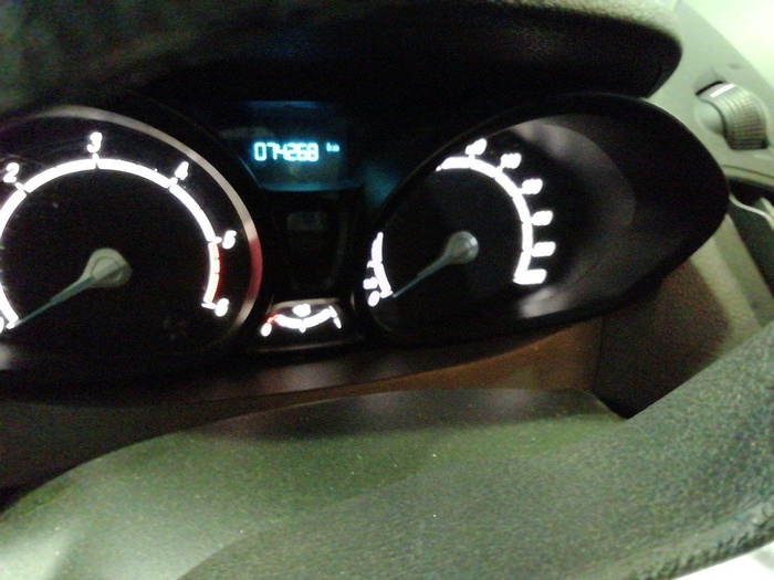 Ford Transit Courier Furgon 1.5 TDCI Trend 56 kW (75 CV) Vehículo usado en Madrid Ford Transit Courier Furgon 1.5 TDCI Trend 56 kW (75 CV) Vehículo usado en Madrid