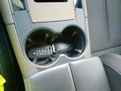 DS DS7 Crossback BlueHDi 130 DE Bastille + AT 96 kW (130 CV) 11 DS DS7 Crossback BlueHDi 130 DE Bastille + AT 96 kW (130 CV) 11