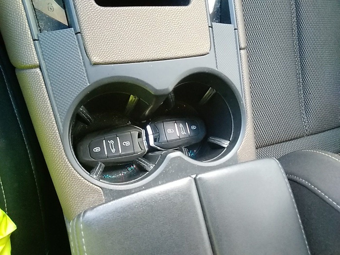 DS DS7 Crossback BlueHDi 130 DE Bastille + AT 96 kW (130 CV) Vehículo usado en Madrid DS DS7 Crossback BlueHDi 130 DE Bastille + AT 96 kW (130 CV) Vehículo usado en Madrid