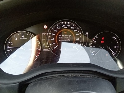 Mazda CX-30 2.0 e-SKYACTIV-G Homura 2WD AT 110 kW (150 CV) 8 Mazda CX-30 2.0 e-SKYACTIV-G Homura 2WD AT 110 kW (150 CV) 8