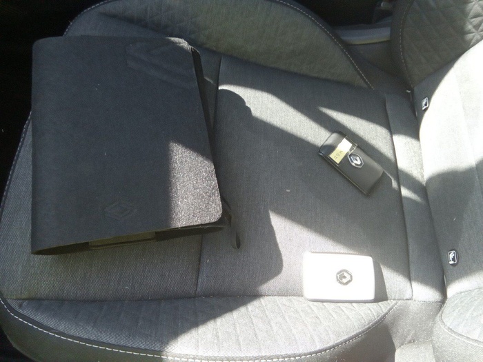 Renault Captur Intens TCe GLP 74 kW (100 CV) Vehículo usado en Madrid Renault Captur Intens TCe GLP 74 kW (100 CV) Vehículo usado en Madrid