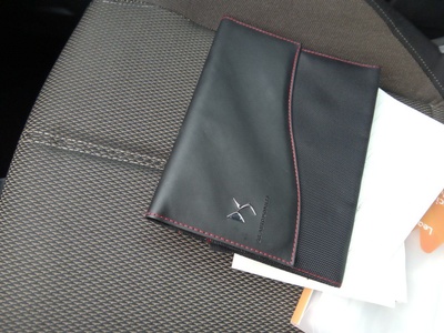 DS DS7 Crossback BlueHDi 130 DE Bastille + AT 96 kW (130 CV) 12 DS DS7 Crossback BlueHDi 130 DE Bastille + AT 96 kW (130 CV) 12