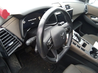 DS DS7 Crossback BlueHDi 130 DE Bastille + AT 96 kW (130 CV) 10 DS DS7 Crossback BlueHDi 130 DE Bastille + AT 96 kW (130 CV) 10