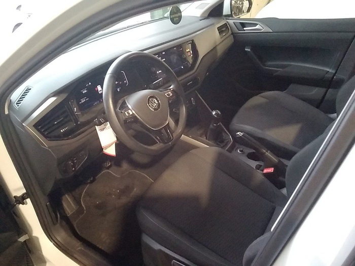 Volkswagen Polo Advance 1.0 TSI 70 kW (95 CV) Vehículo usado en Madrid Volkswagen Polo Advance 1.0 TSI 70 kW (95 CV) Vehículo usado en Madrid