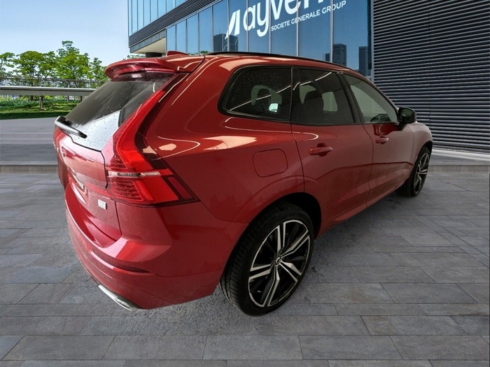 Volvo XC60 T6 Recharge R-Design AWD Auto 250 kW (340 CV) Vehículo usado en Madrid Volvo XC60 T6 Recharge R-Design AWD Auto 250 kW (340 CV) Vehículo usado en Madrid