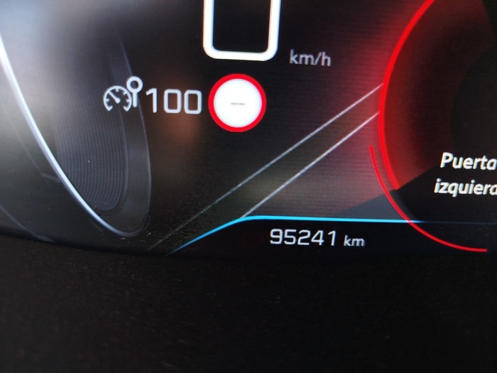 Peugeot 3008 BlueHDi 130 S&S Allure 96 kW (130 CV) Vehículo usado en Madrid Peugeot 3008 BlueHDi 130 S&S Allure 96 kW (130 CV) Vehículo usado en Madrid