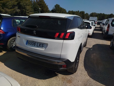Peugeot 3008 BlueHDi 130 S&S Allure 96 kW (130 CV) 4 Peugeot 3008 BlueHDi 130 S&S Allure 96 kW (130 CV) 4