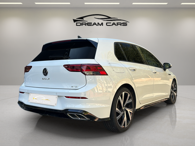 Volkswagen Golf R-Line 1.5 eTSI 110 kW (150 CV) DSG 3 Volkswagen Golf R-Line 1.5 eTSI 110 kW (150 CV) DSG 3