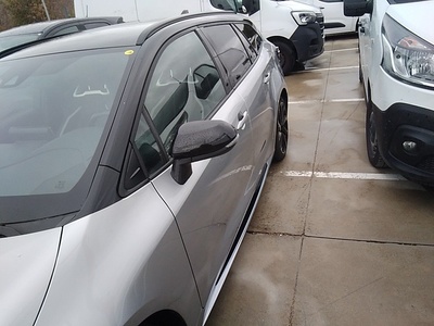 Toyota Corolla 1.8 125 Híbrido Touring GR-Sport E-CVT 132 kW (180 CV) 15 Toyota Corolla 1.8 125 Híbrido Touring GR-Sport E-CVT 132 kW (180 CV) 15