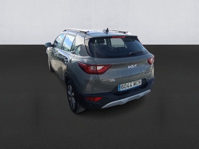 Kia Stonic 1.0 T-GDi MHEV Drive iMT 88 kW (120 CV) Vehículo usado en Madrid Kia Stonic 1.0 T-GDi MHEV Drive iMT 88 kW (120 CV) Vehículo usado en Madrid
