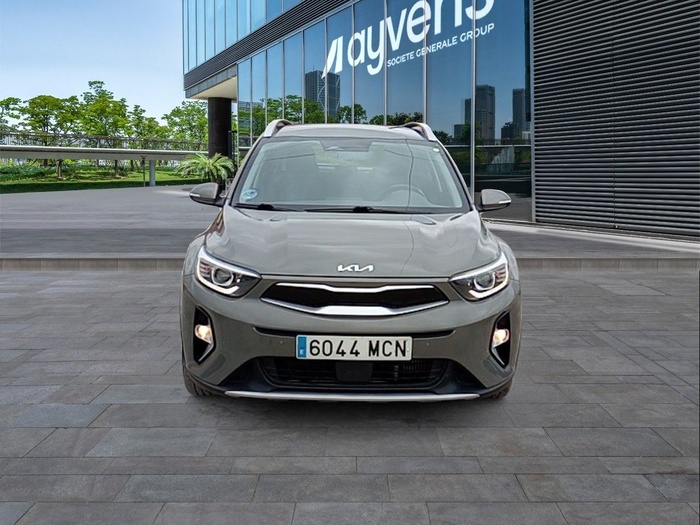 Kia Stonic 1.0 T-GDi MHEV Drive iMT 88 kW (120 CV) Vehículo usado en Madrid Kia Stonic 1.0 T-GDi MHEV Drive iMT 88 kW (120 CV) Vehículo usado en Madrid