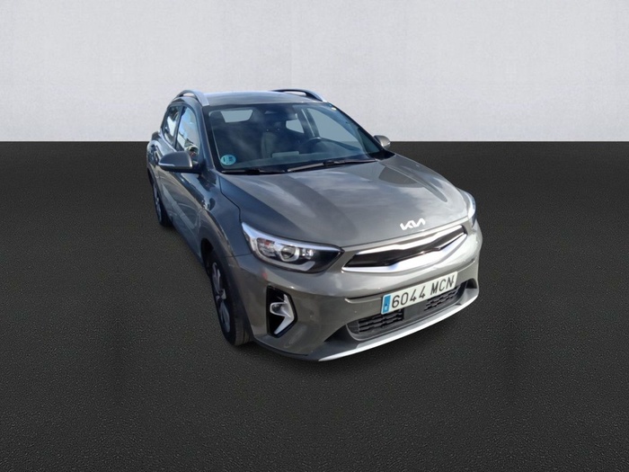 Kia Stonic 1.0 T-GDi MHEV Drive iMT 88 kW (120 CV) Vehículo usado en Madrid Kia Stonic 1.0 T-GDi MHEV Drive iMT 88 kW (120 CV) Vehículo usado en Madrid