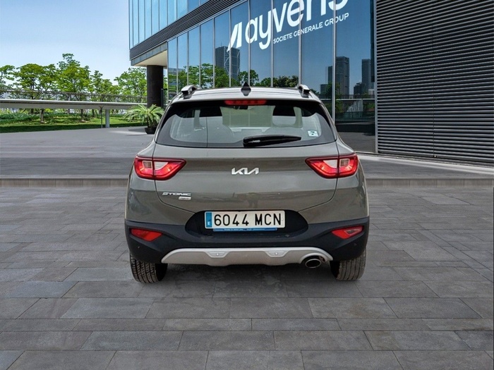 Kia Stonic 1.0 T-GDi MHEV Drive iMT 88 kW (120 CV) Vehículo usado en Madrid Kia Stonic 1.0 T-GDi MHEV Drive iMT 88 kW (120 CV) Vehículo usado en Madrid