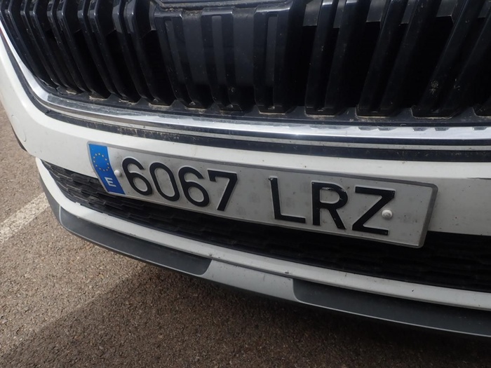 Skoda Kamiq 1.0 TSI Ambition DSG 81 kW (110 CV) Vehículo usado en Madrid Skoda Kamiq 1.0 TSI Ambition DSG 81 kW (110 CV) Vehículo usado en Madrid