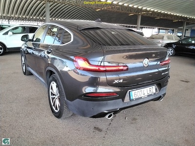 BMW X4 xDrive20d 140 kW (190 CV) 6 BMW X4 xDrive20d 140 kW (190 CV) 6