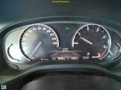 BMW X4 xDrive20d 140 kW (190 CV) 8 BMW X4 xDrive20d 140 kW (190 CV) 8