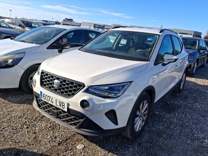 SEAT Arona 1.0 TSI Style 81 kW (110 CV) Vehículo usado en Madrid SEAT Arona 1.0 TSI Style 81 kW (110 CV) Vehículo usado en Madrid