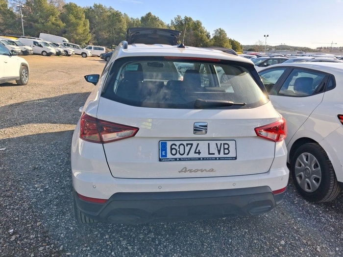 SEAT Arona 1.0 TSI Style 81 kW (110 CV) Vehículo usado en Madrid SEAT Arona 1.0 TSI Style 81 kW (110 CV) Vehículo usado en Madrid