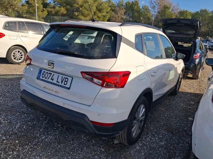 SEAT Arona 1.0 TSI Style 81 kW (110 CV) Vehículo usado en Madrid SEAT Arona 1.0 TSI Style 81 kW (110 CV) Vehículo usado en Madrid